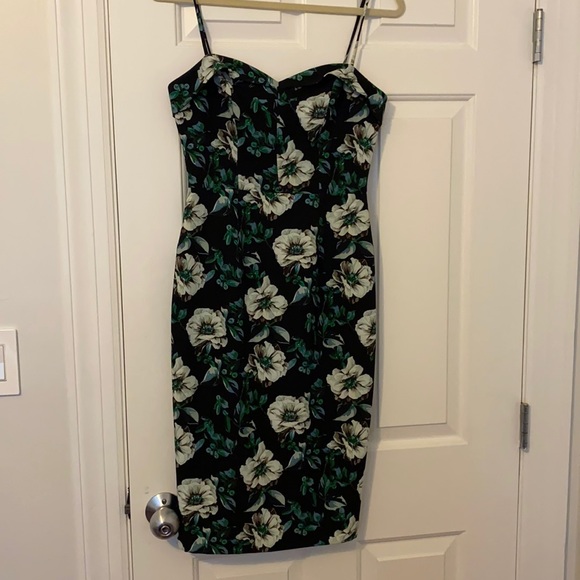 Black Halo cocktail dress - Picture 2 of 4